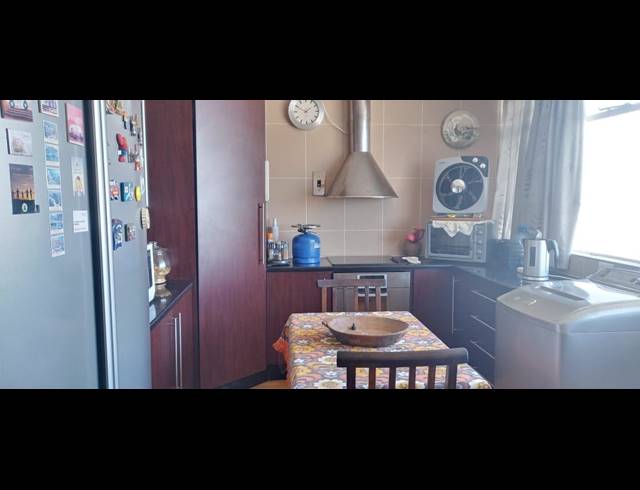 3 BEDROOM APARTMENT FOR SALE IN ARCON PARK